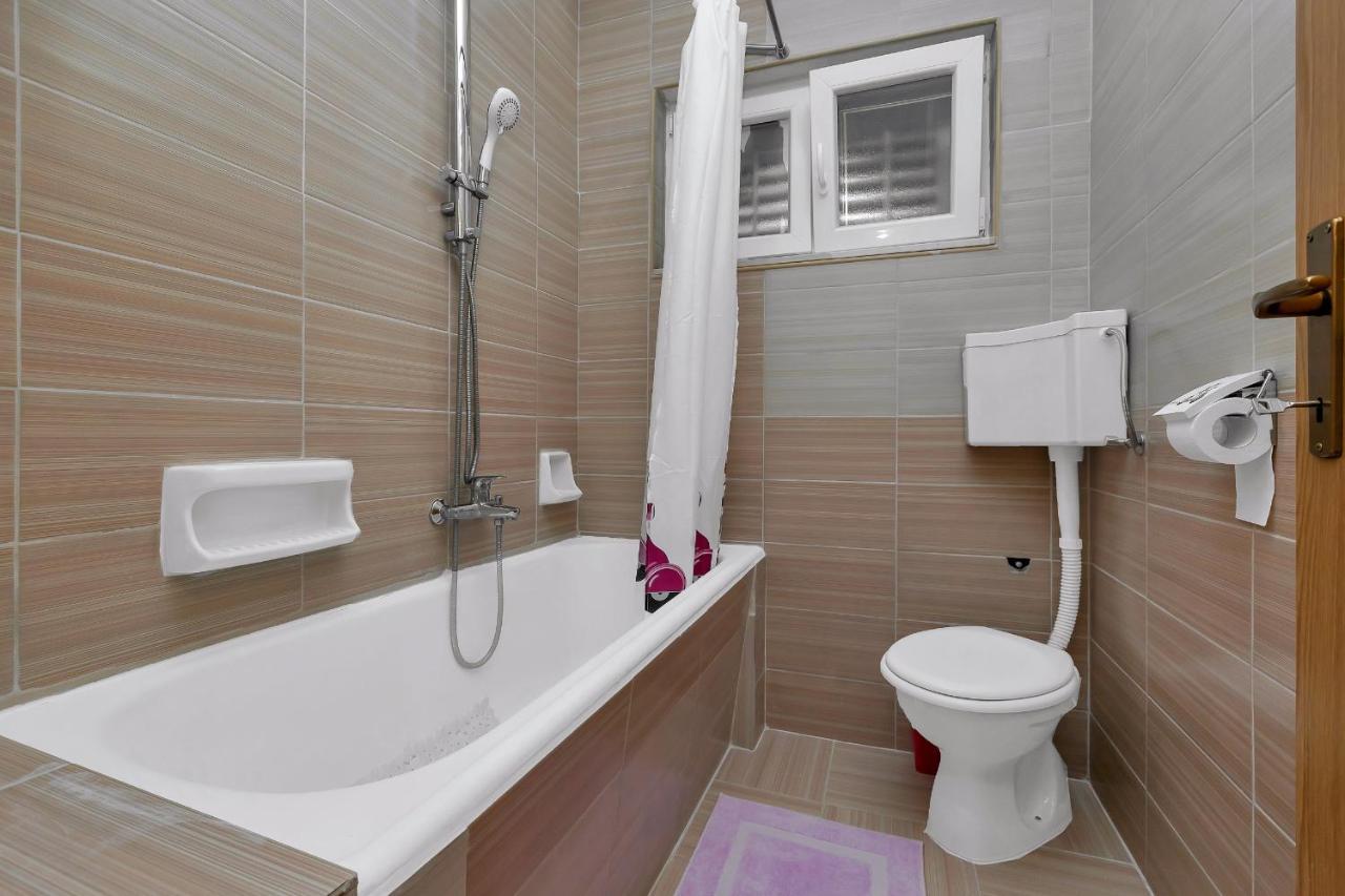 Apartment Sabina Макарска Екстериор снимка