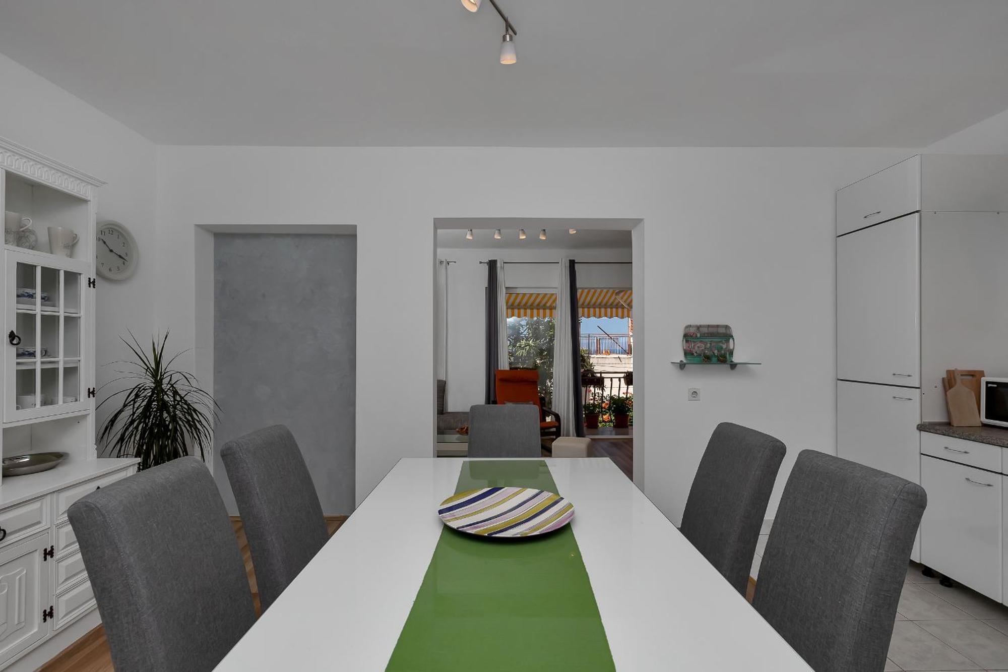 Apartment Sabina Макарска Екстериор снимка